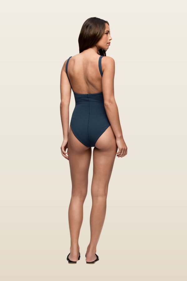 Square Neck One Piece | Crispy — model back