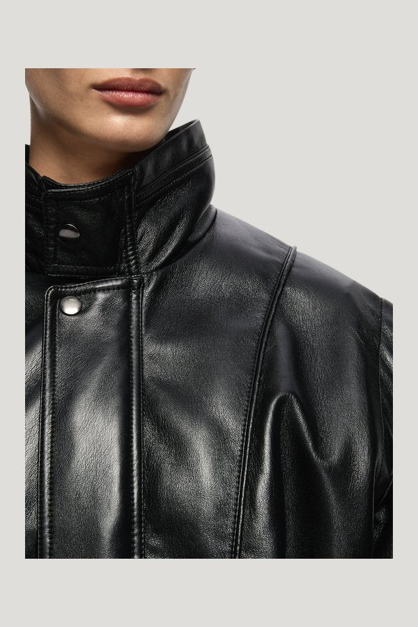 Stevie Longline Jacket — model side