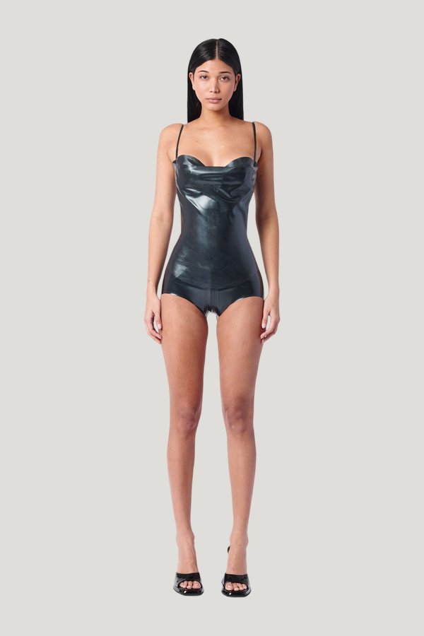 Tart Latex Top — model front