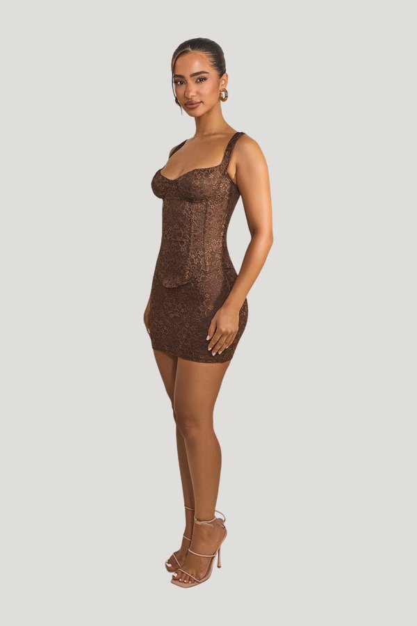 The Cinched Lace Mini Skirt — model side