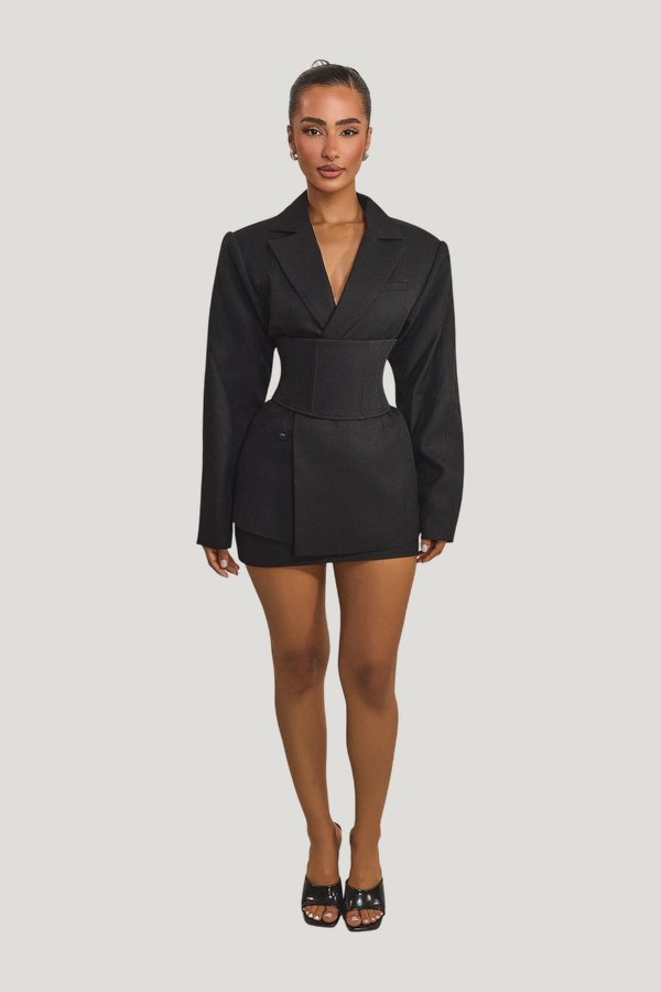 The Sandra Blazer — model front