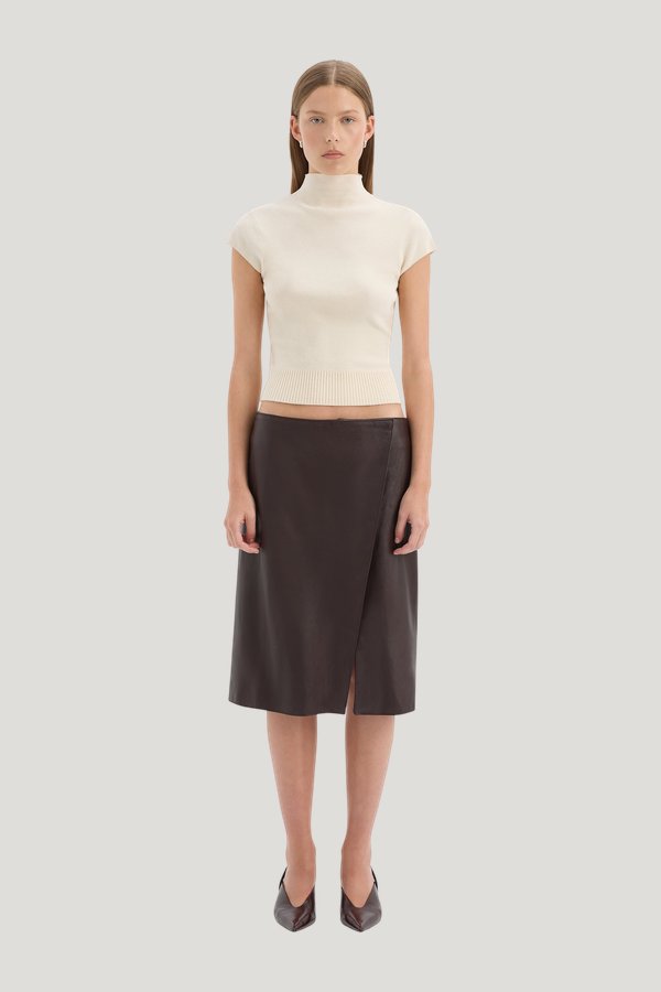 Violetta Top — model front